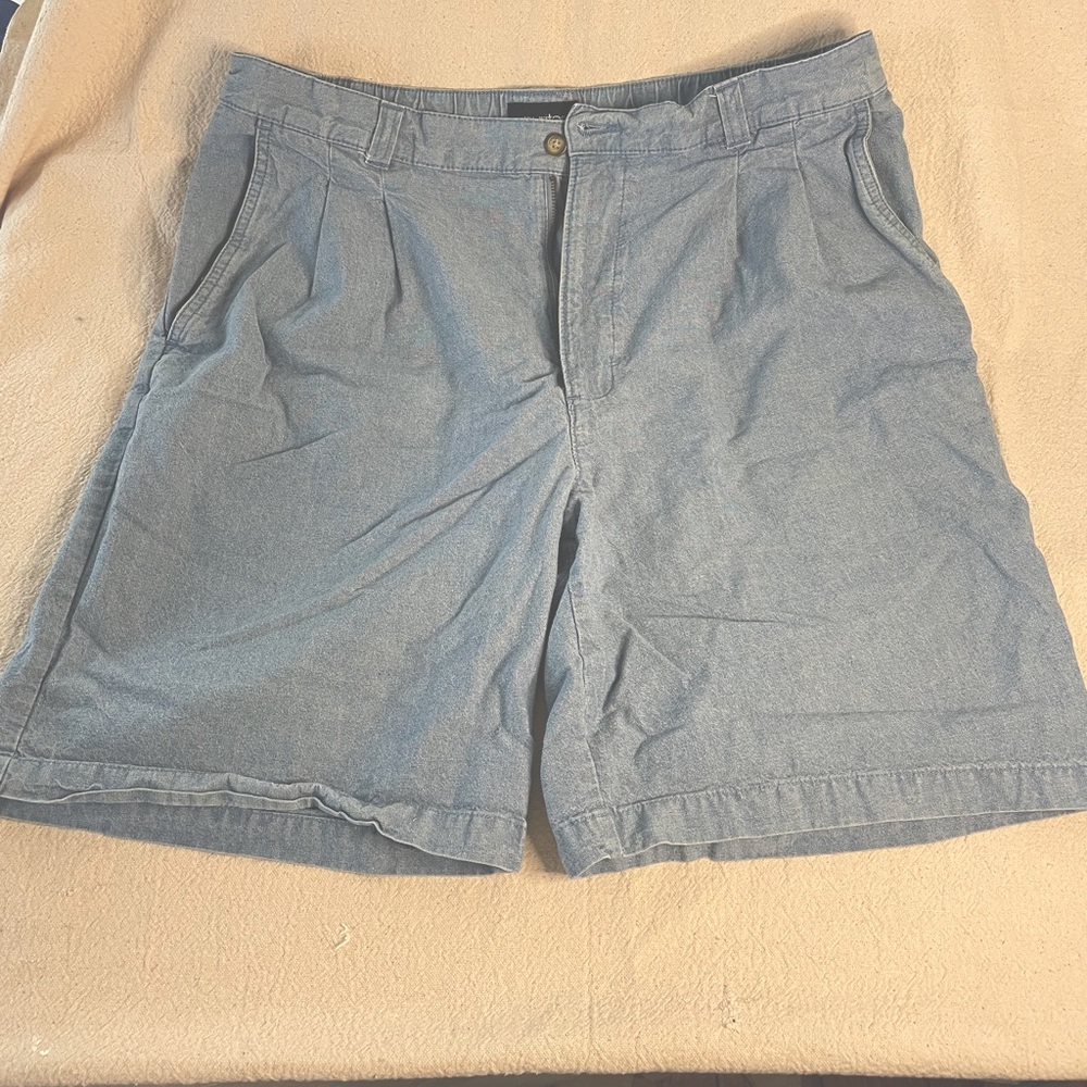 Vintage 90s mens pleated shorts 36” waist